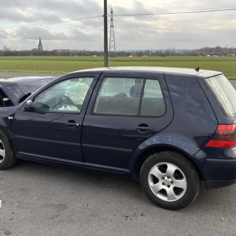 Verin de coffre VOLKSWAGEN GOLF 4 Photo n°11