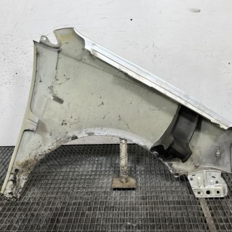 Aile avant gauche VOLKSWAGEN POLO 4 Photo n°4