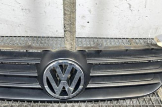 Calandre VOLKSWAGEN POLO 4 Photo n°1