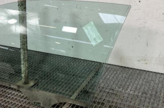 Vitre avant gauche VOLKSWAGEN POLO 4