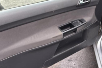 Vitre avant gauche VOLKSWAGEN POLO 4