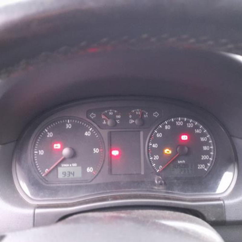 Plage arriere VOLKSWAGEN POLO 4 Photo n°14