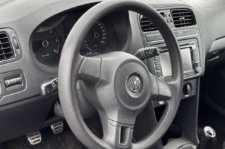 Vitre avant droit VOLKSWAGEN POLO 5