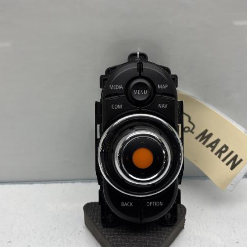 Commande GPS MINI MINI 3 F57 Photo n°1