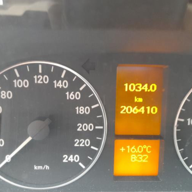 Leve vitre electrique avant gauche MERCEDES CLASSE A 169 Photo n°17