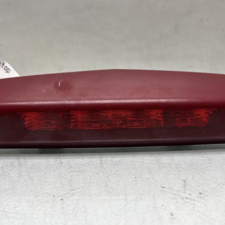 Feu arriere stop central OPEL CORSA D Photo n°1