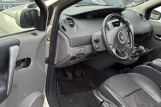 Aile avant droit RENAULT SCENIC 2