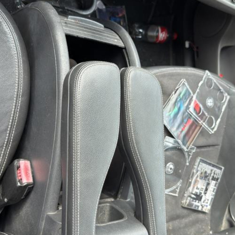 Aile avant droit RENAULT SCENIC 2 Photo n°15