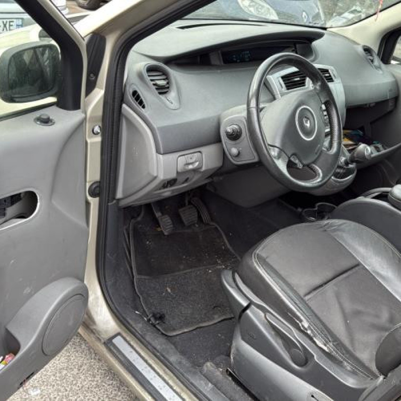 Aile avant droit RENAULT SCENIC 2 Photo n°18
