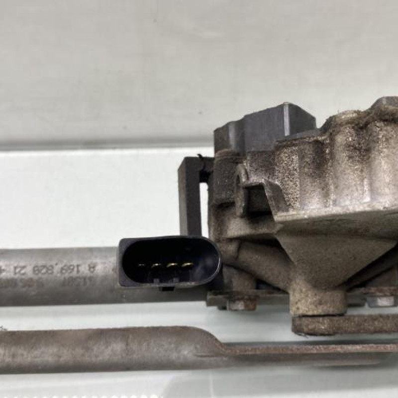 Moteur essuie glace avant MERCEDES CLASSE B 245 Photo n°3