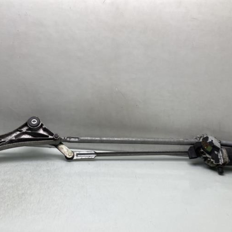 Moteur essuie glace avant MERCEDES CLASSE B 245 Photo n°5