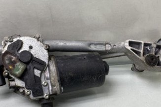 Moteur essuie glace avant MERCEDES CLASSE B 245