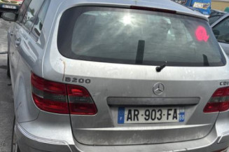 Moteur essuie glace avant MERCEDES CLASSE B 245