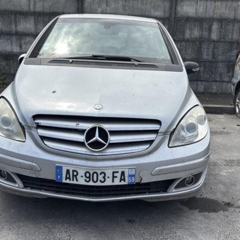 Moteur essuie glace avant MERCEDES CLASSE B 245 Photo n°16