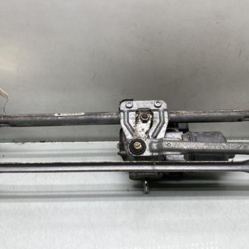 Moteur essuie glace avant VOLKSWAGEN GOLF 5 Photo n°4