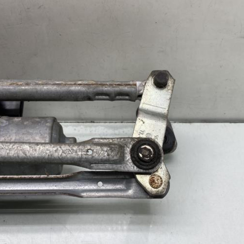 Moteur essuie glace avant VOLKSWAGEN GOLF 5 Photo n°5