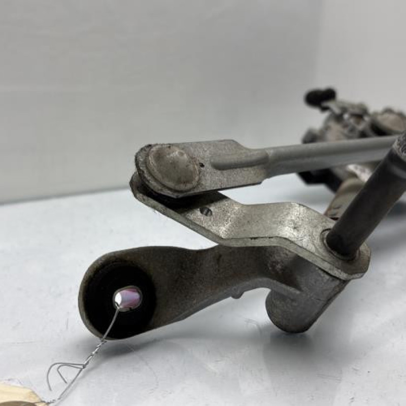 Moteur essuie glace avant RENAULT CAPTUR 1 Photo n°2