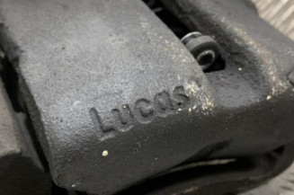 Etrier avant droit (freinage) RENAULT CLIO 2