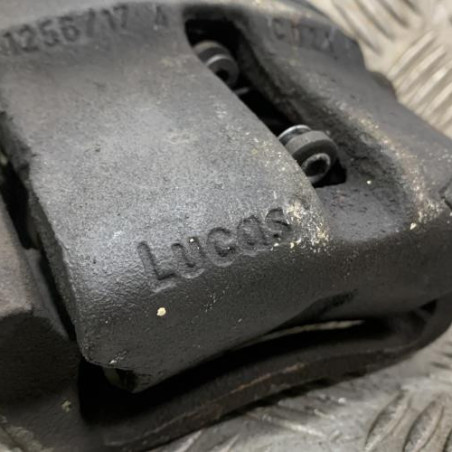 Etrier avant droit (freinage) RENAULT CLIO 2