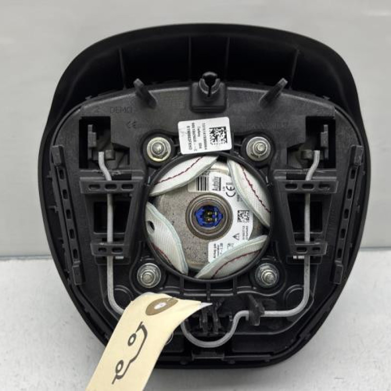 Air bag conducteur RENAULT CLIO 4 Photo n°2