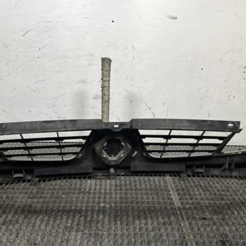 Calandre RENAULT TRAFIC 2 Photo n°6