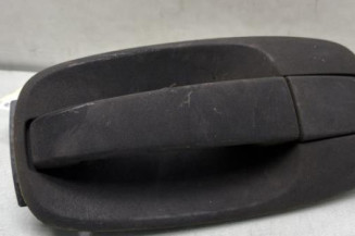 Poignee porte coffre gauche RENAULT TRAFIC 2 Photo n°1