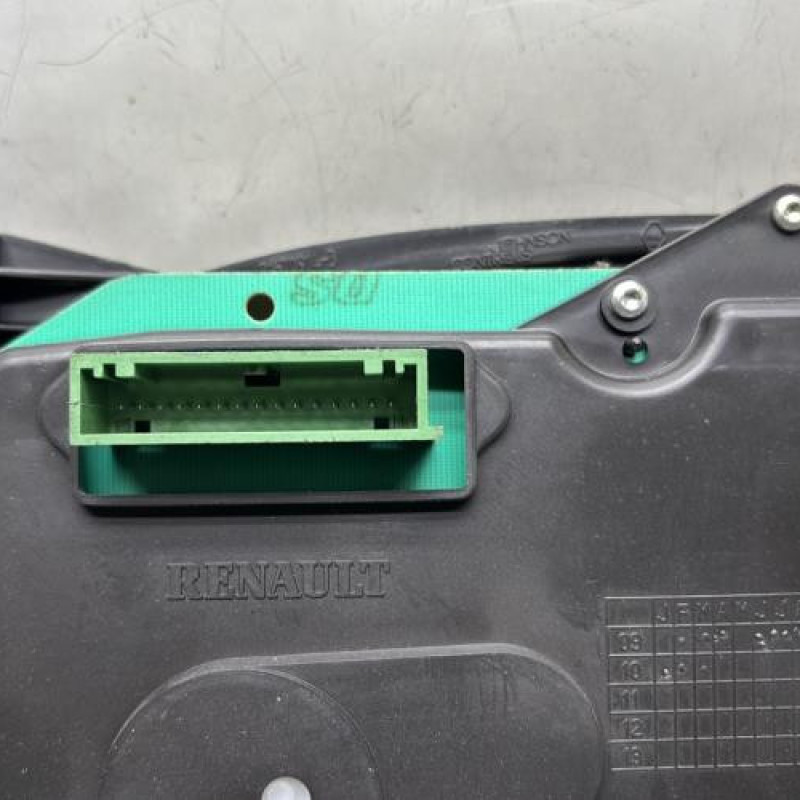 Compteur RENAULT TRAFIC 2 Photo n°4