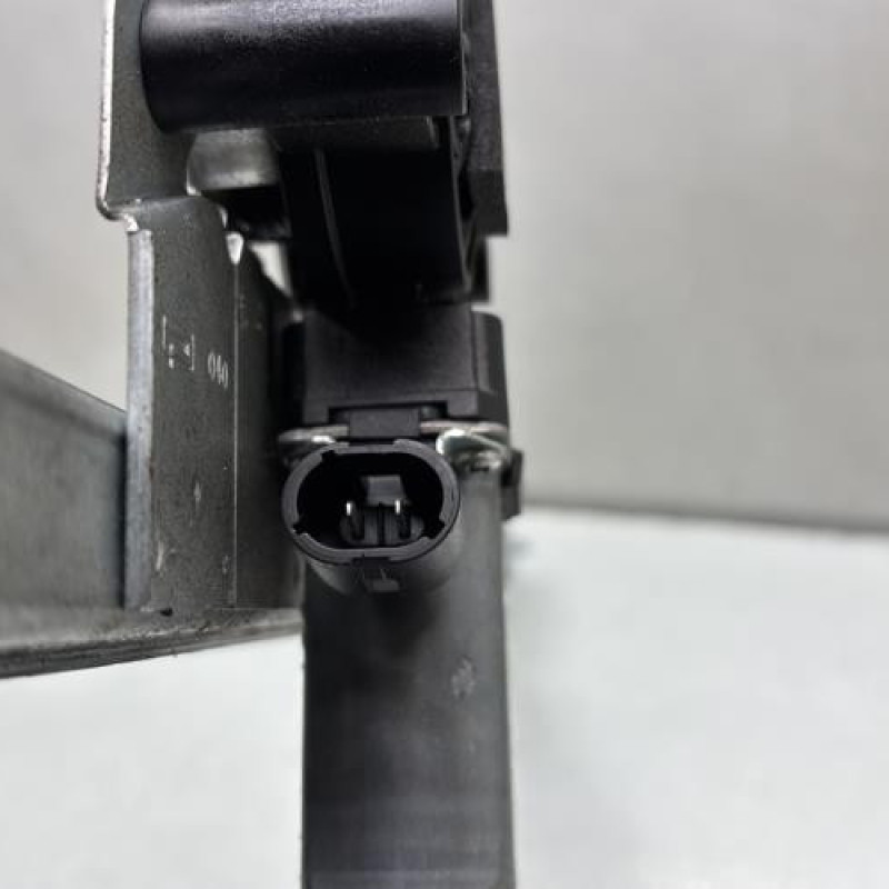 Leve vitre electrique avant droit RENAULT TRAFIC 2 Photo n°6