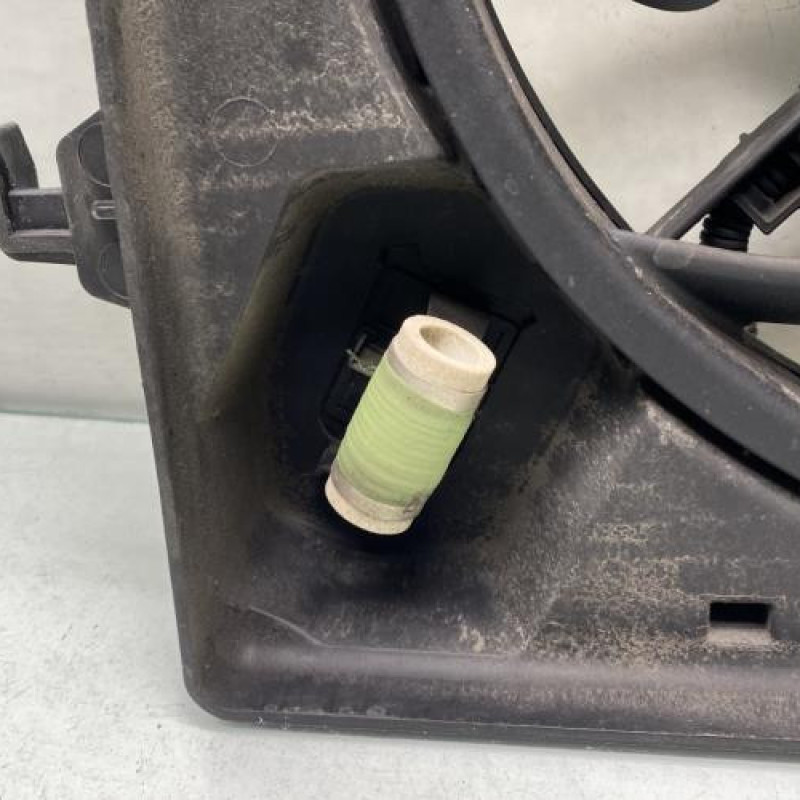 Moto ventilateur radiateur HYUNDAI I 10 2 Photo n°2