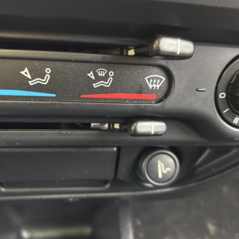 Poignee interieur arriere gauche CITROEN SAXO Photo n°19