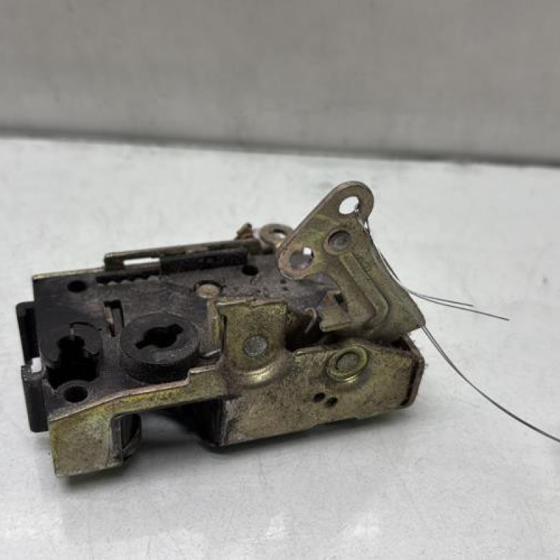 Serrure avant droit CITROEN SAXO Photo n°3