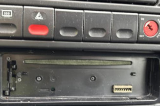 Serrure avant droit CITROEN SAXO