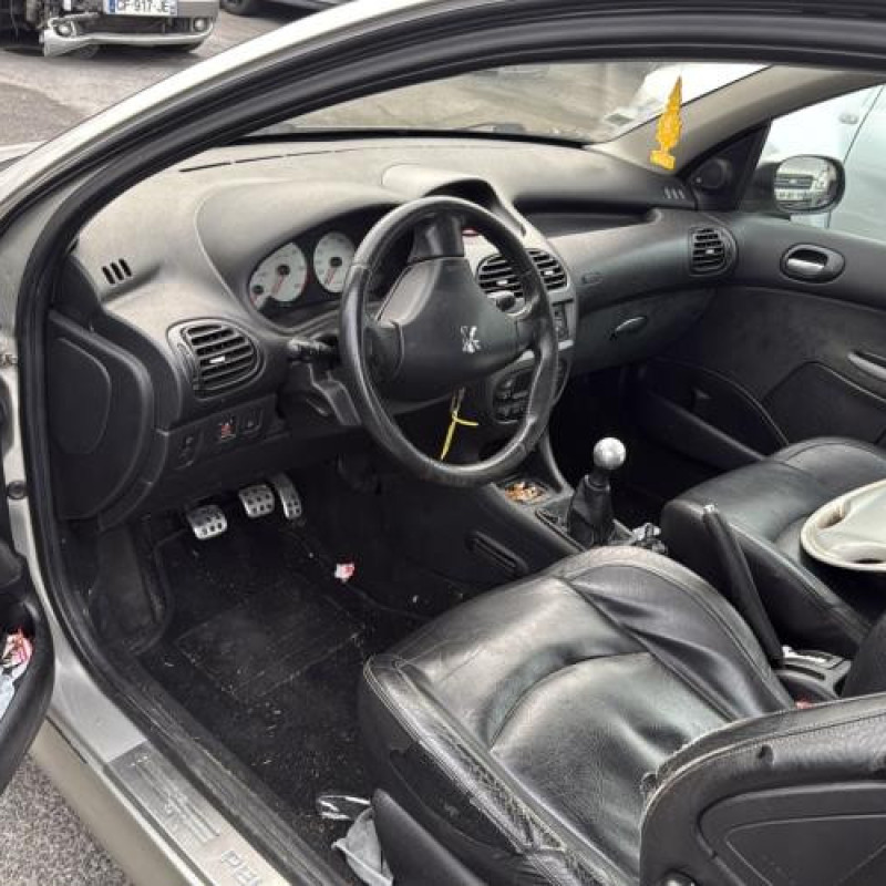 Aile avant gauche PEUGEOT 206 Photo n°10