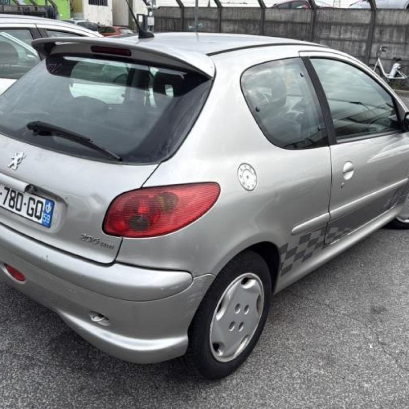 Renfort pare choc avant (traverse) PEUGEOT 206 Photo n°9
