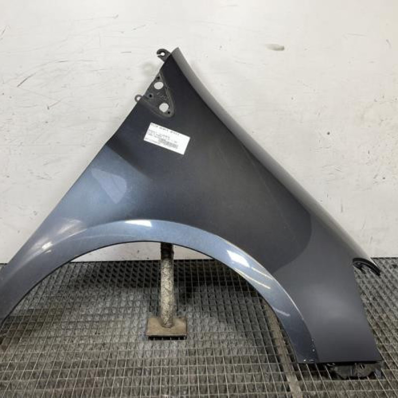 Aile avant droit RENAULT CLIO 3 Photo n°1