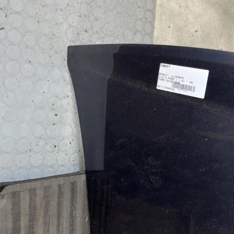 Capot RENAULT CLIO 3 Photo n°3