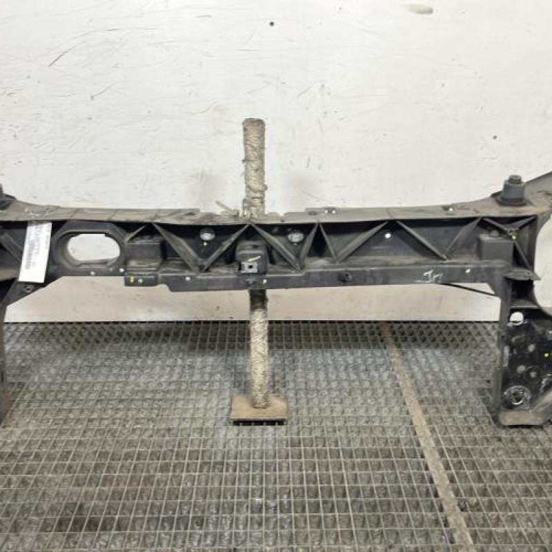 Face avant RENAULT CLIO 3 Photo n°1