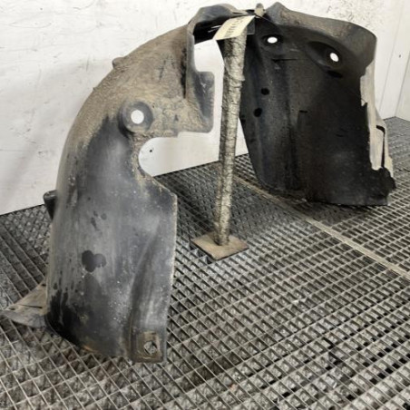 Pare boue avant droit RENAULT CLIO 3