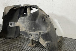 Pare boue avant droit RENAULT CLIO 3