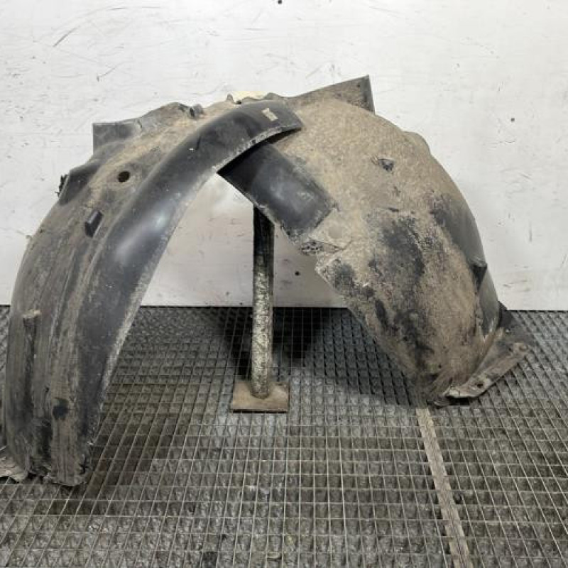 Pare boue avant droit RENAULT CLIO 3 Photo n°4