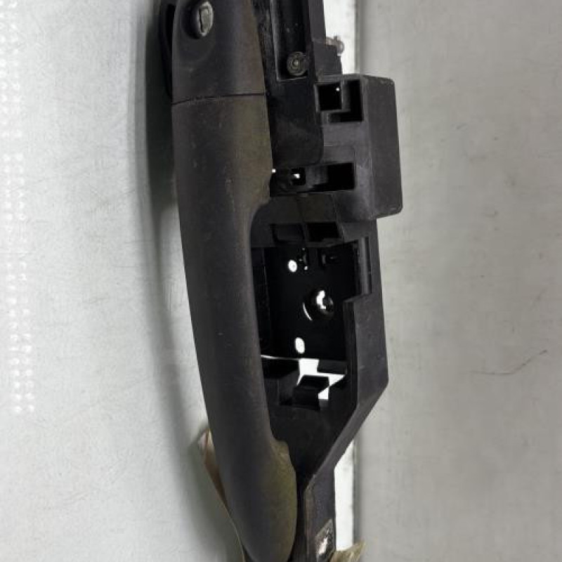 Poignee porte avant gauche RENAULT KANGOO 2 Photo n°1