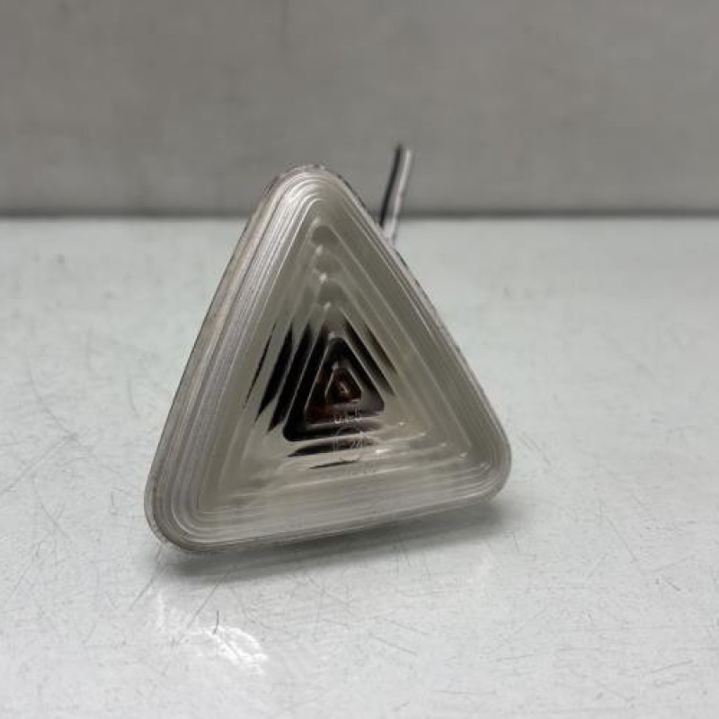 Repetiteur clignotant avant droit  (Feux) RENAULT KANGOO 2 Photo n°1