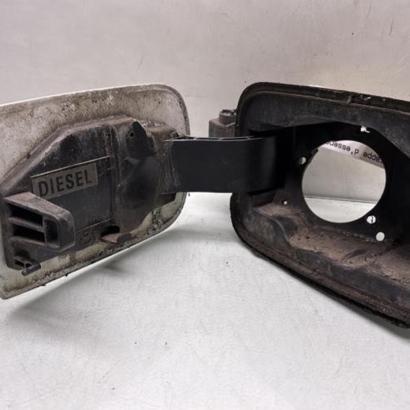 Trappe d'essence RENAULT KANGOO 2 Photo n°2