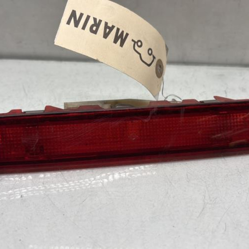 Feu arriere stop central RENAULT KANGOO 2 Photo n°1