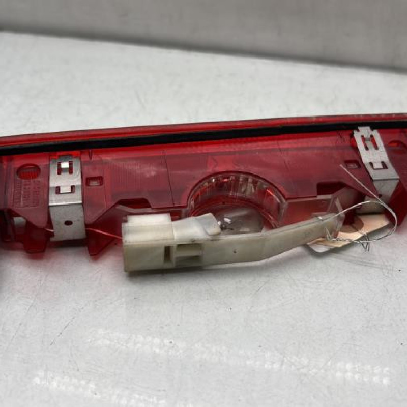 Feu arriere stop central RENAULT KANGOO 2 Photo n°2