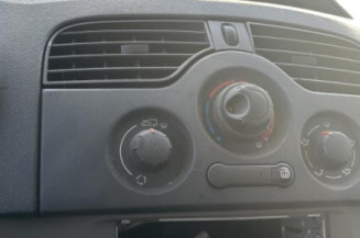 Feu arriere stop central RENAULT KANGOO 2