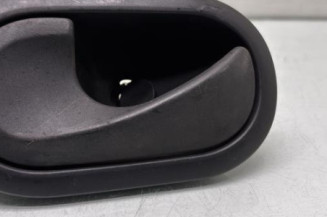 Poignee interieur porte de coffre gauche RENAULT KANGOO 2 Photo n°1