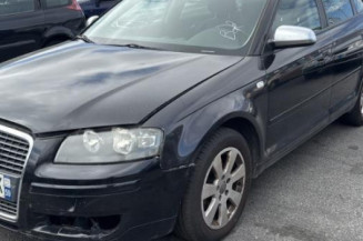 Moteur essuie glace avant AUDI A3 2