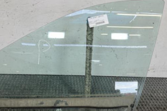 Vitre avant gauche RENAULT SCENIC 3 Photo n°1