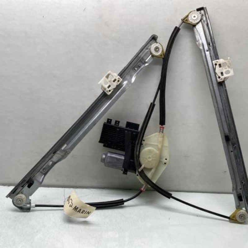 Leve vitre electrique avant gauche CITROEN C4 GRAND PICASSO 1 Photo n°1